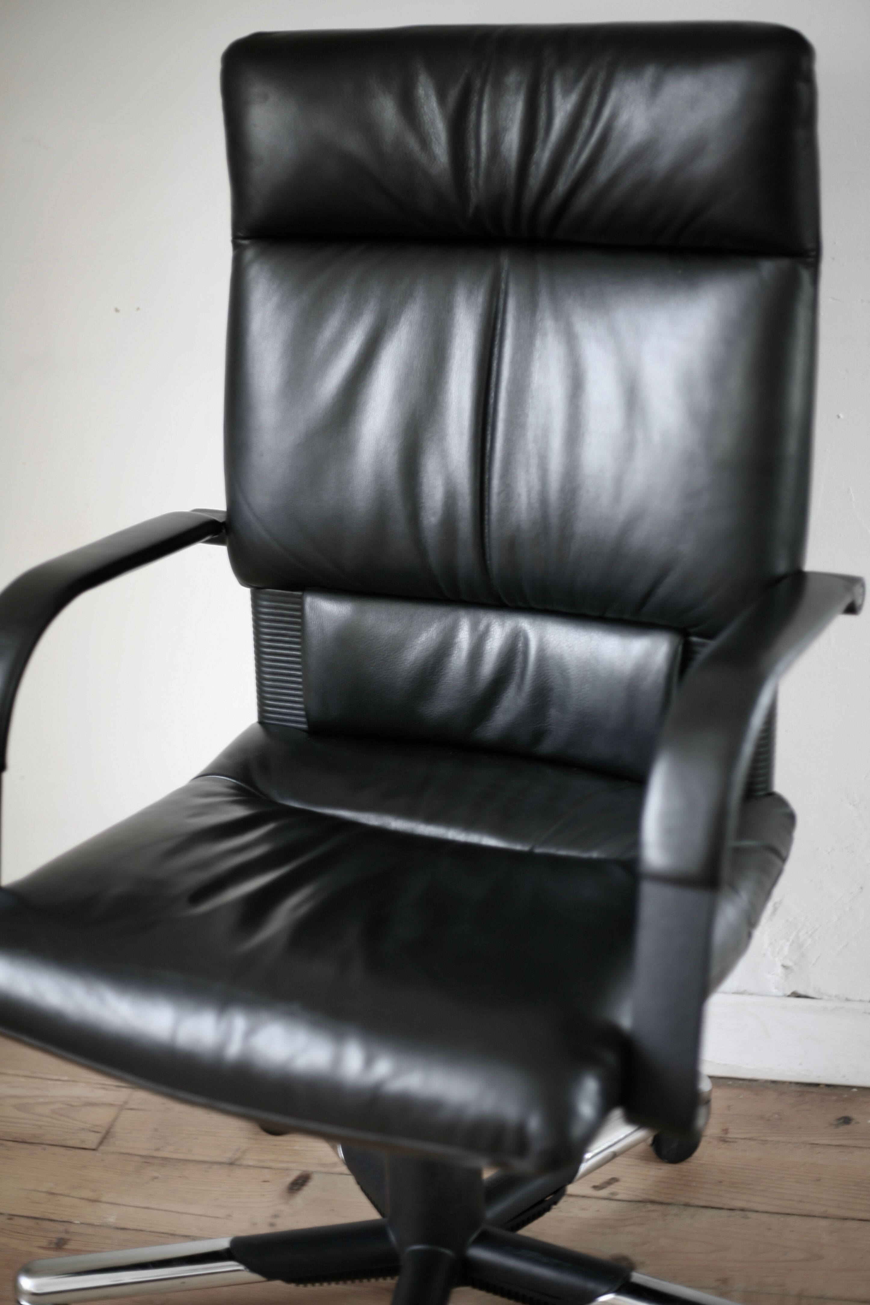 Mario Bellini's armchair, Vitra edition