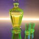 Val Saint Lambert “Montmartre” shaker / karaf met 2 glazen in uraniumglas c