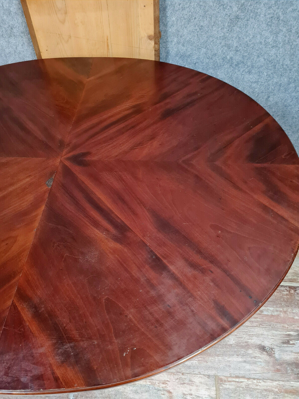Art Deco period table with mahogany extensions around 1920