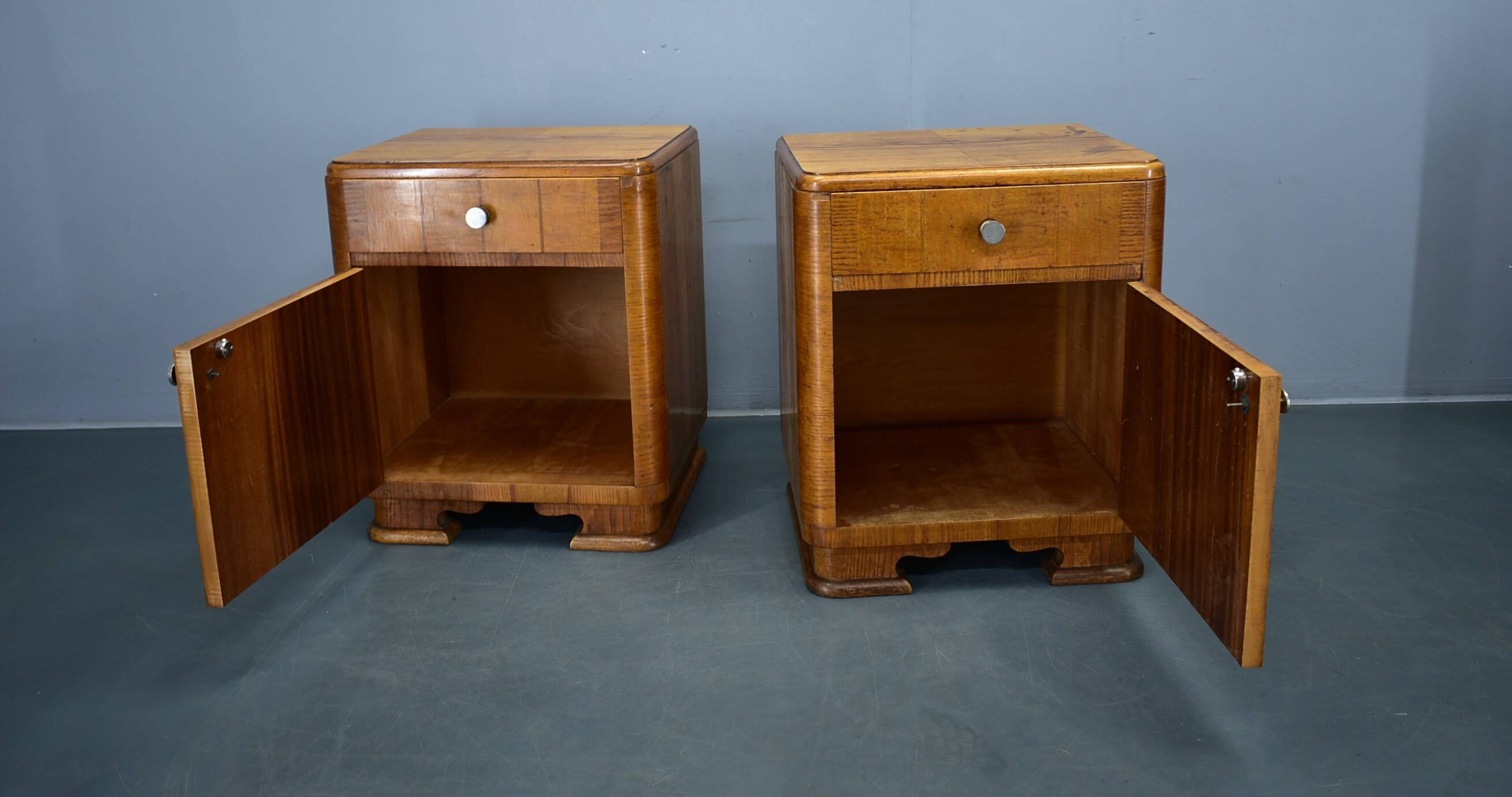 1940s pair of Art Deco bedside tables, Czechoslovakia