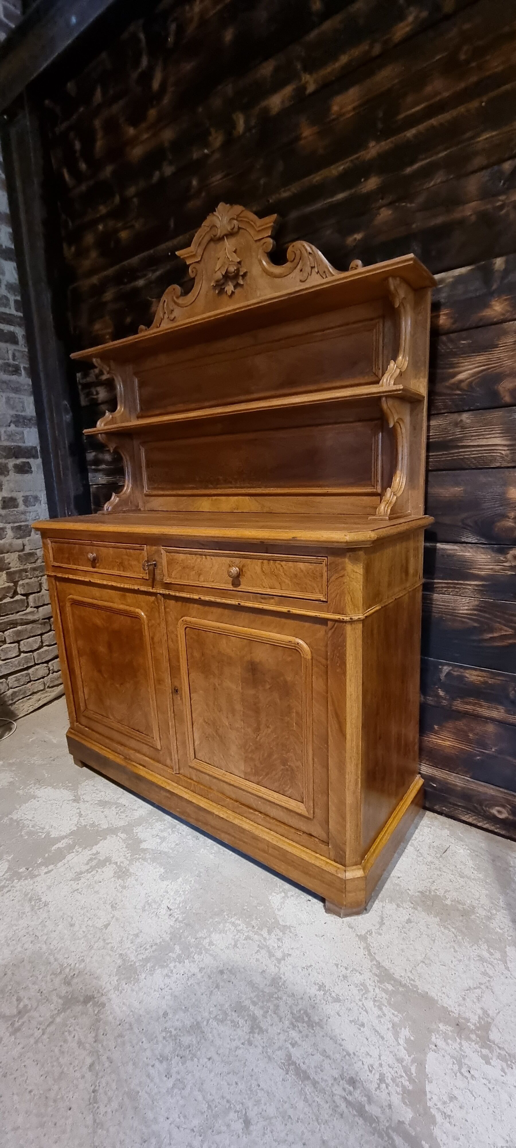 Buffet Saint Hubert en bois clair