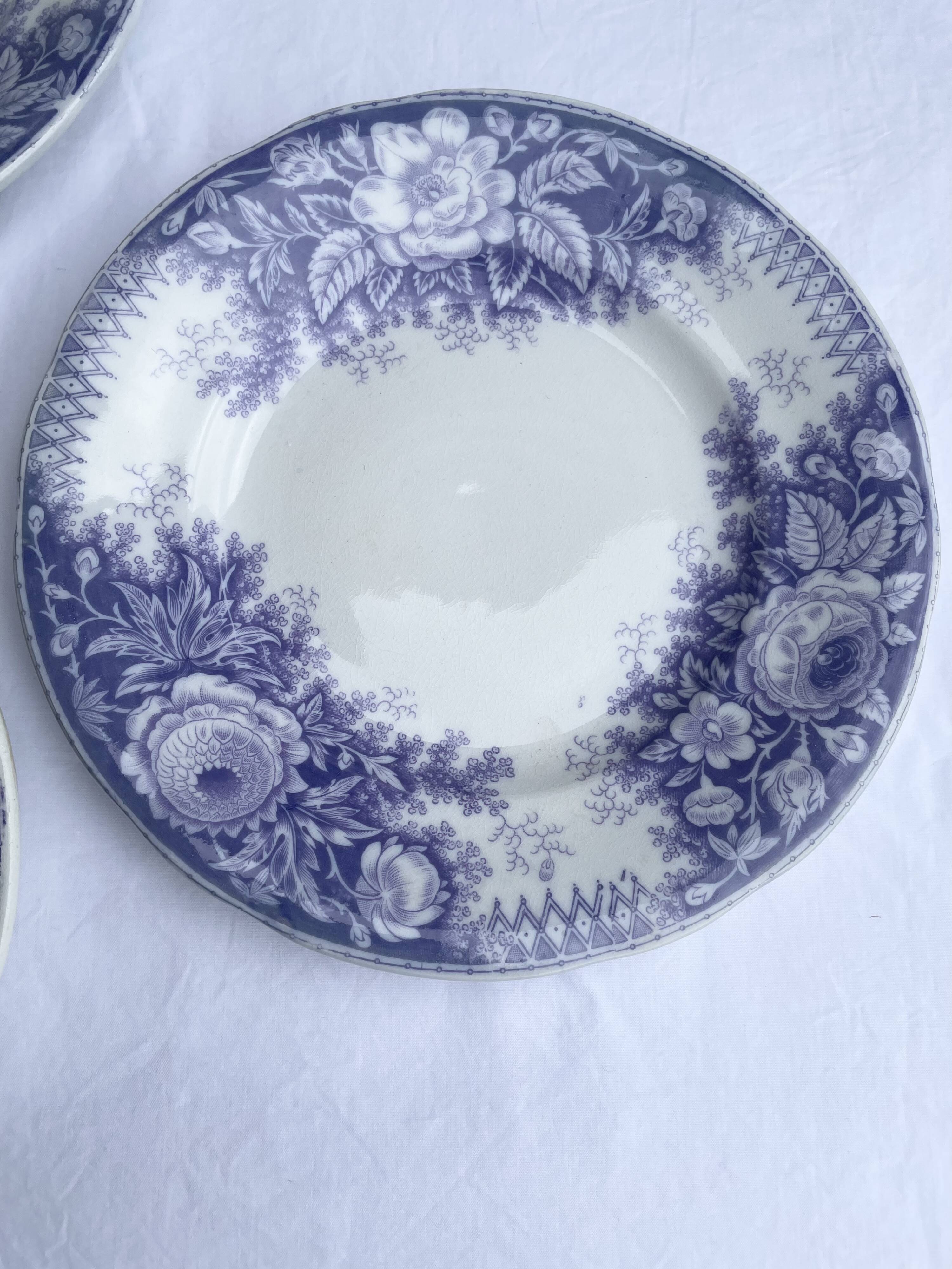 Dessert plates Sarreguemines model Jardinière 19th century