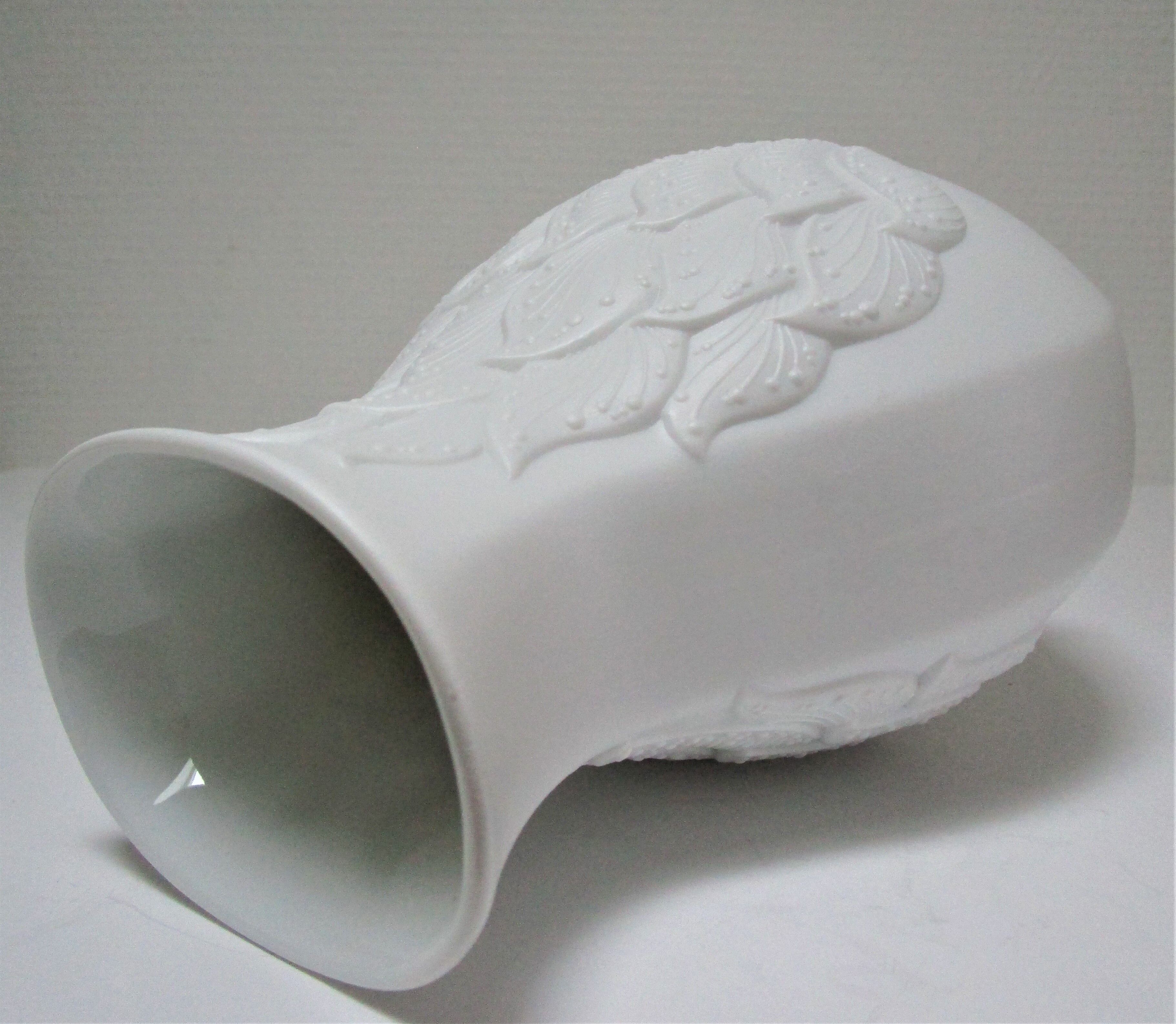 Porcelain vase biscuit Manfred Frey for AK Kaiser vintage vegetable decoration
