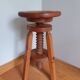Tripod screw stool