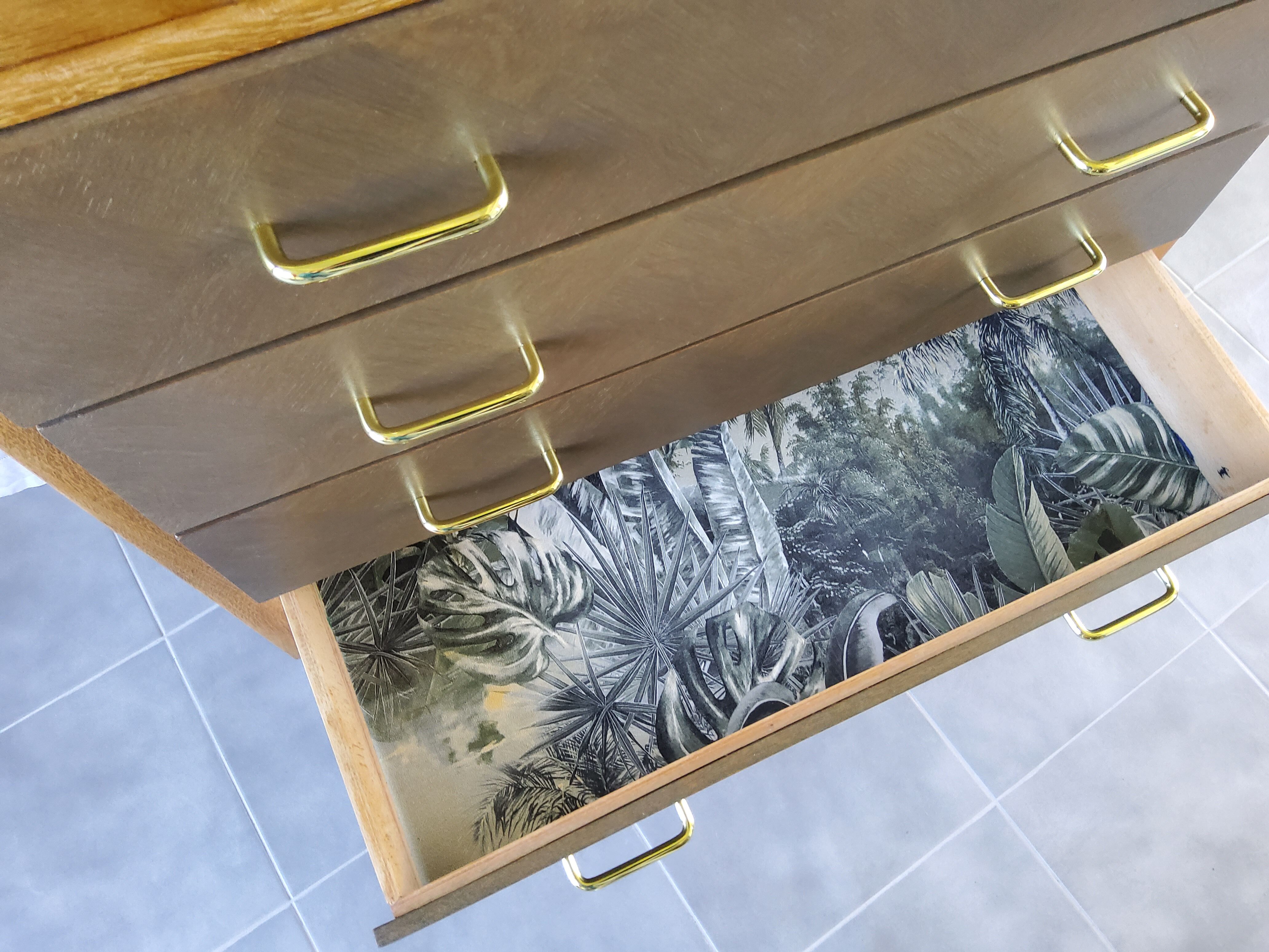 60s chest of drawers