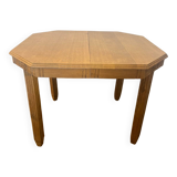 Extendable wooden art deco table for 4 to 8 people