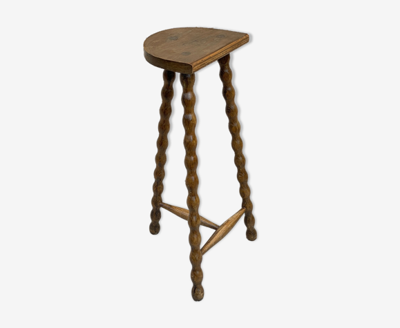 Tabouret haut en bois tripode tourné vintage