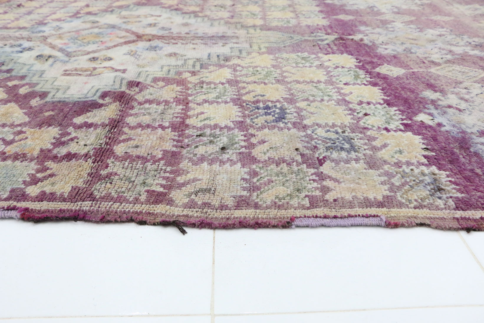 BOUJAD, 190 X 282 cm