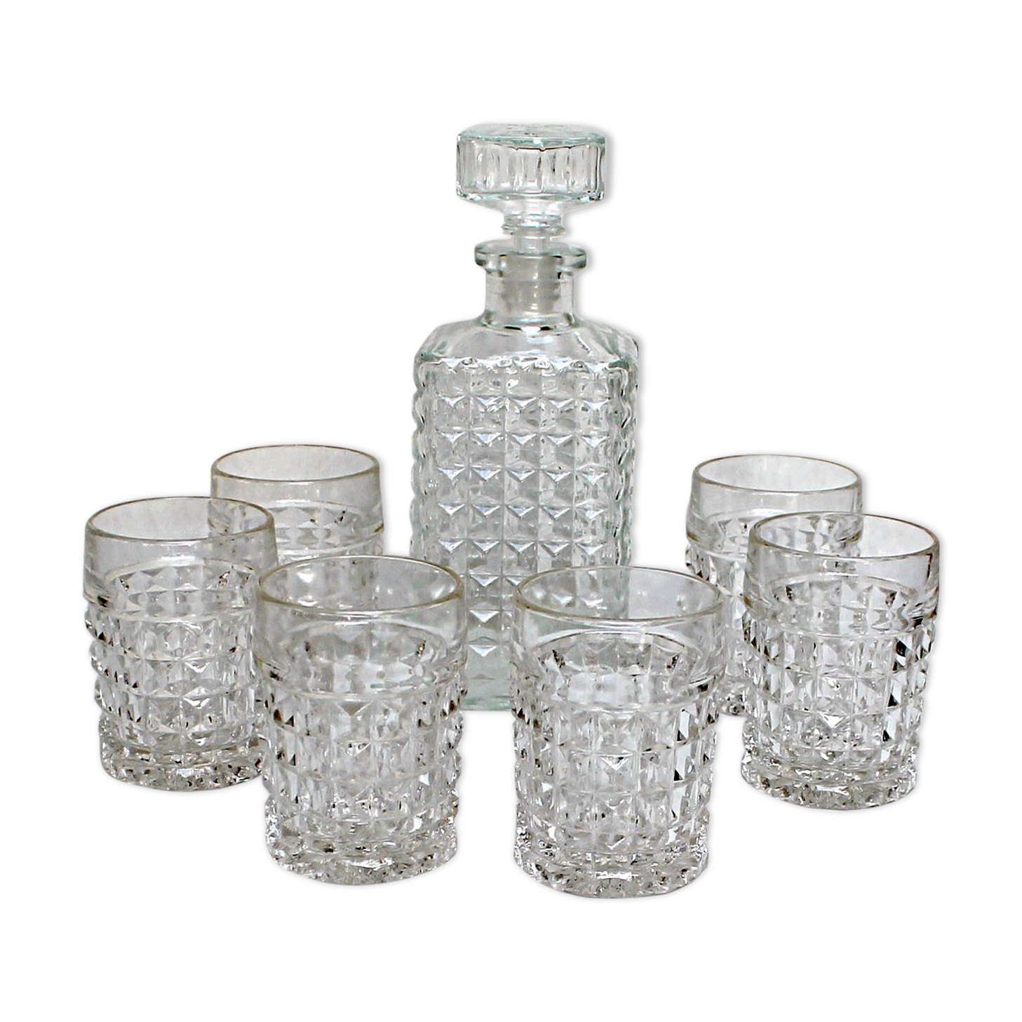 Whisky decanter and its 6 glasses