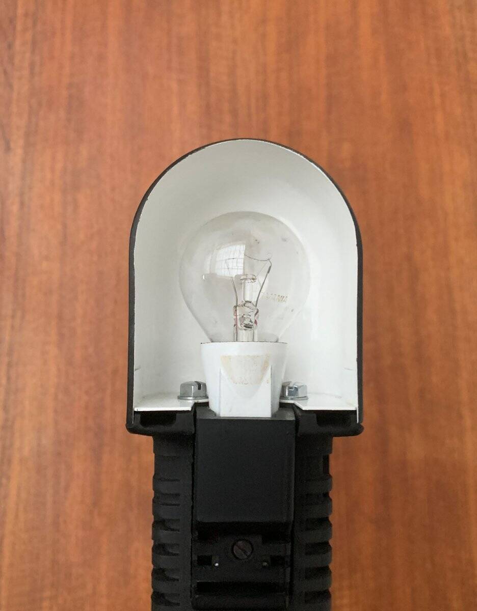 Vintage space age Cobra table lamp by Masayuki Kurokawa