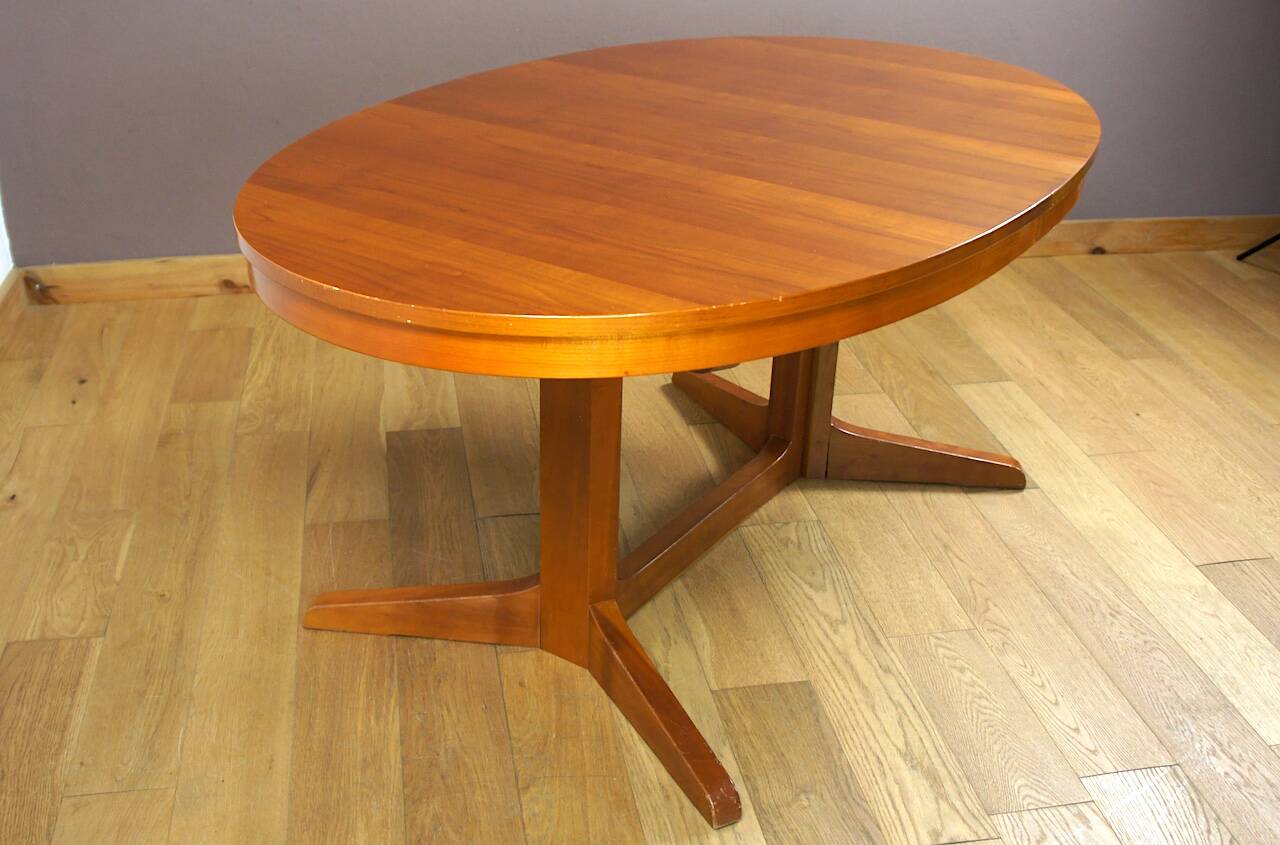 Vintage 1960 Baumann Oval Dining Table
