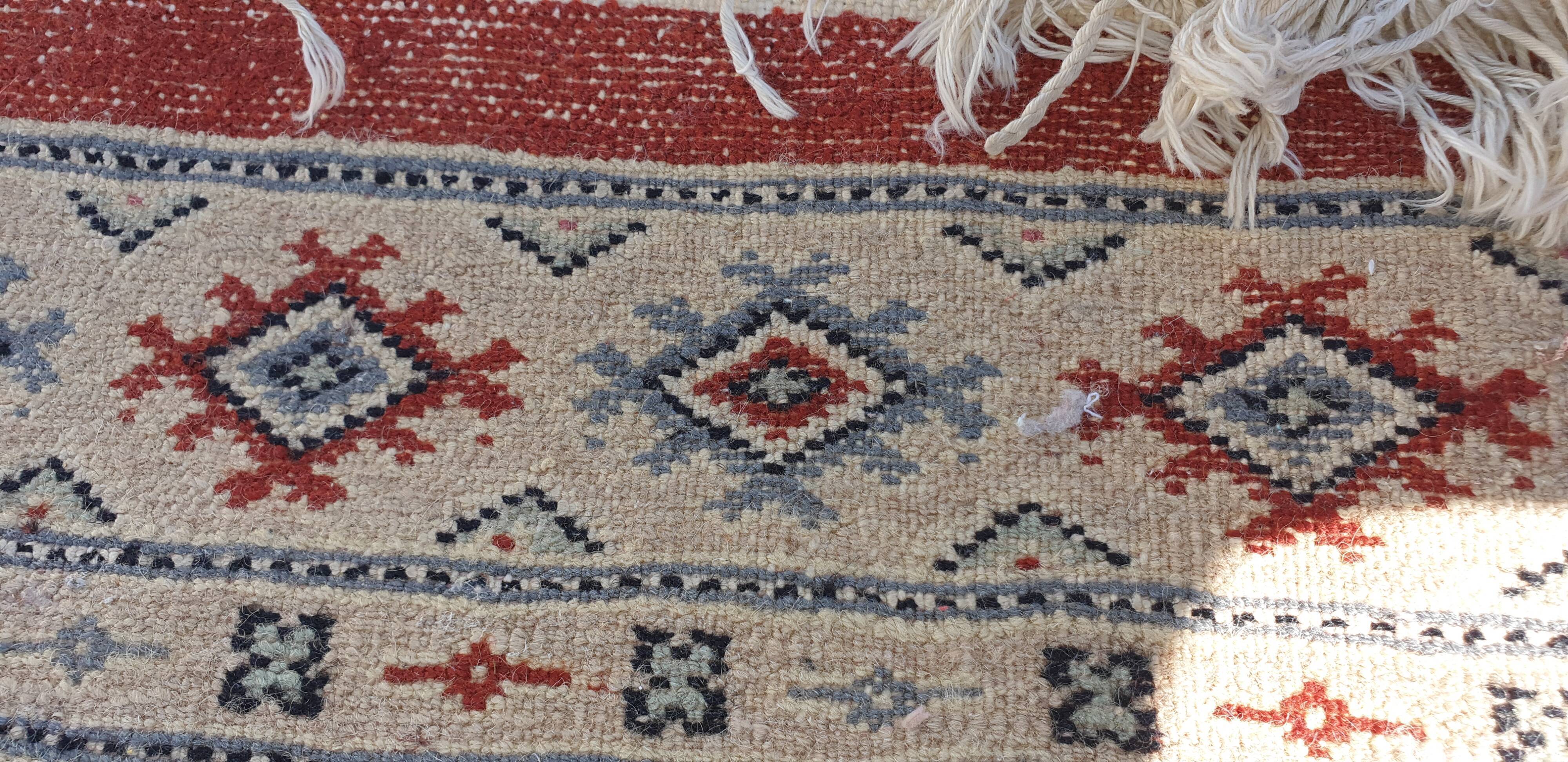 Oriental carpet wool pakistan  116x120cm