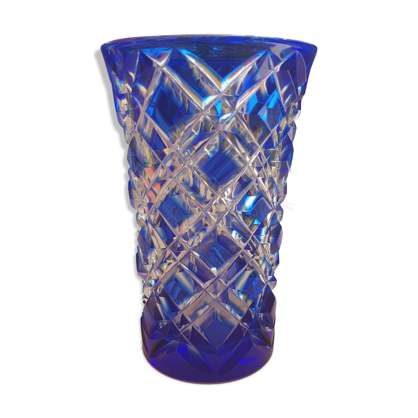 Vase in blue engraved glass 1980s