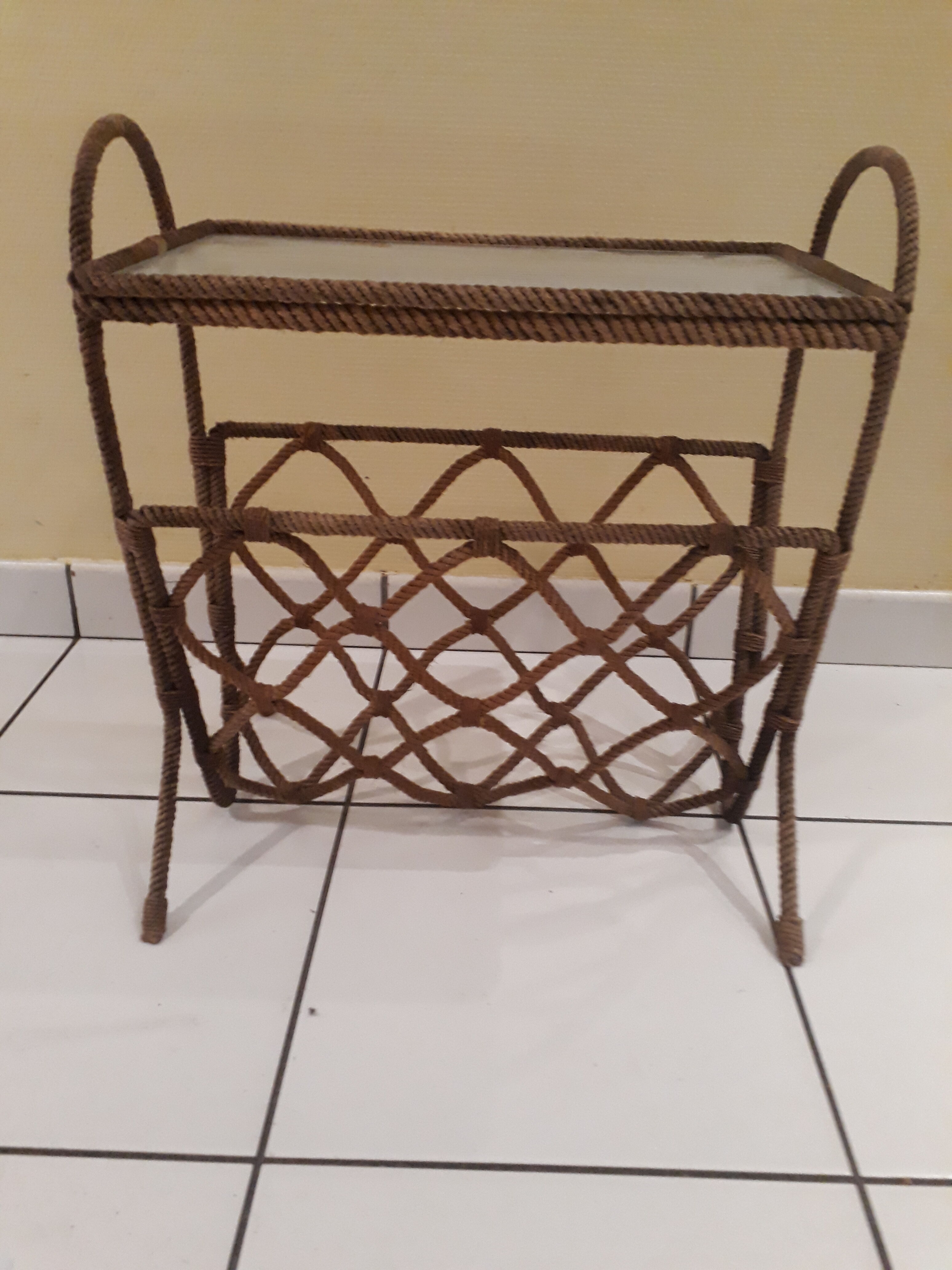 Wear magazine in 1960 rope