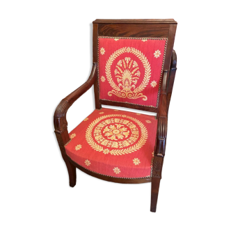 Period armchair Restoration in solid mahogany carved with palmette decoration