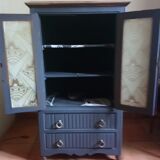 Small closet vintage