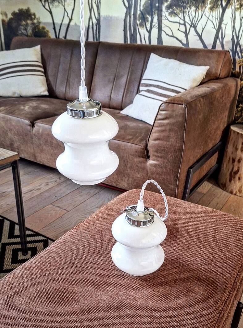 White vintage portable lamp