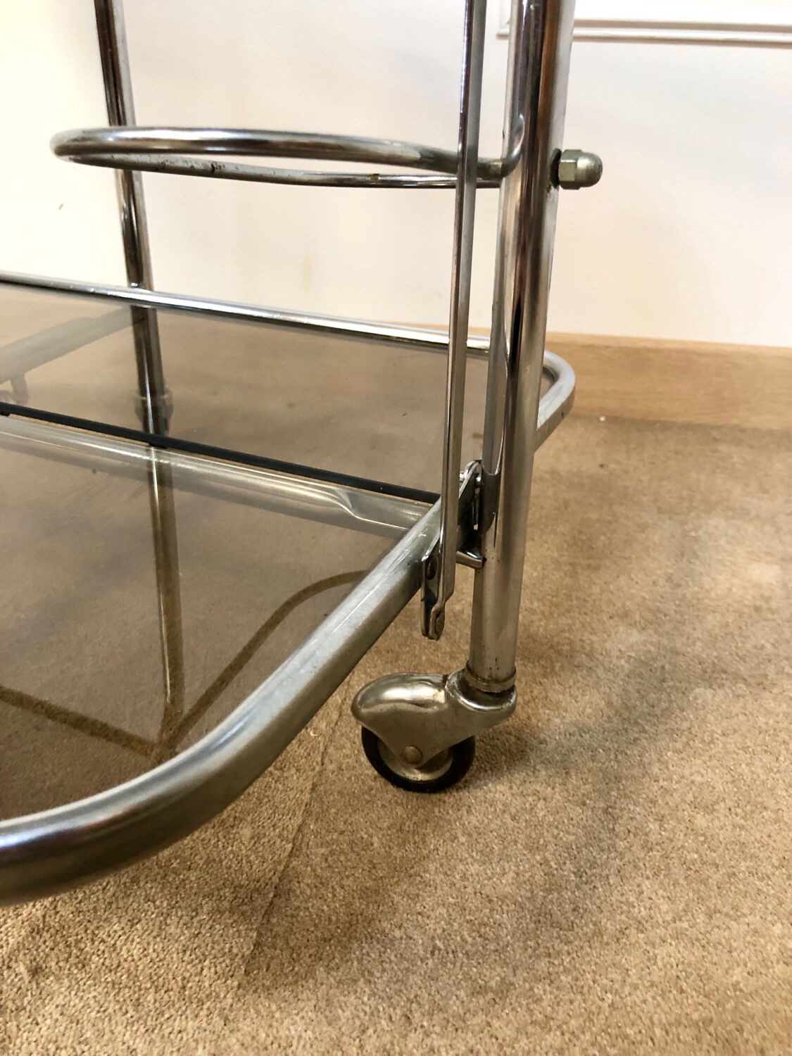 Folding dessert smoked glass