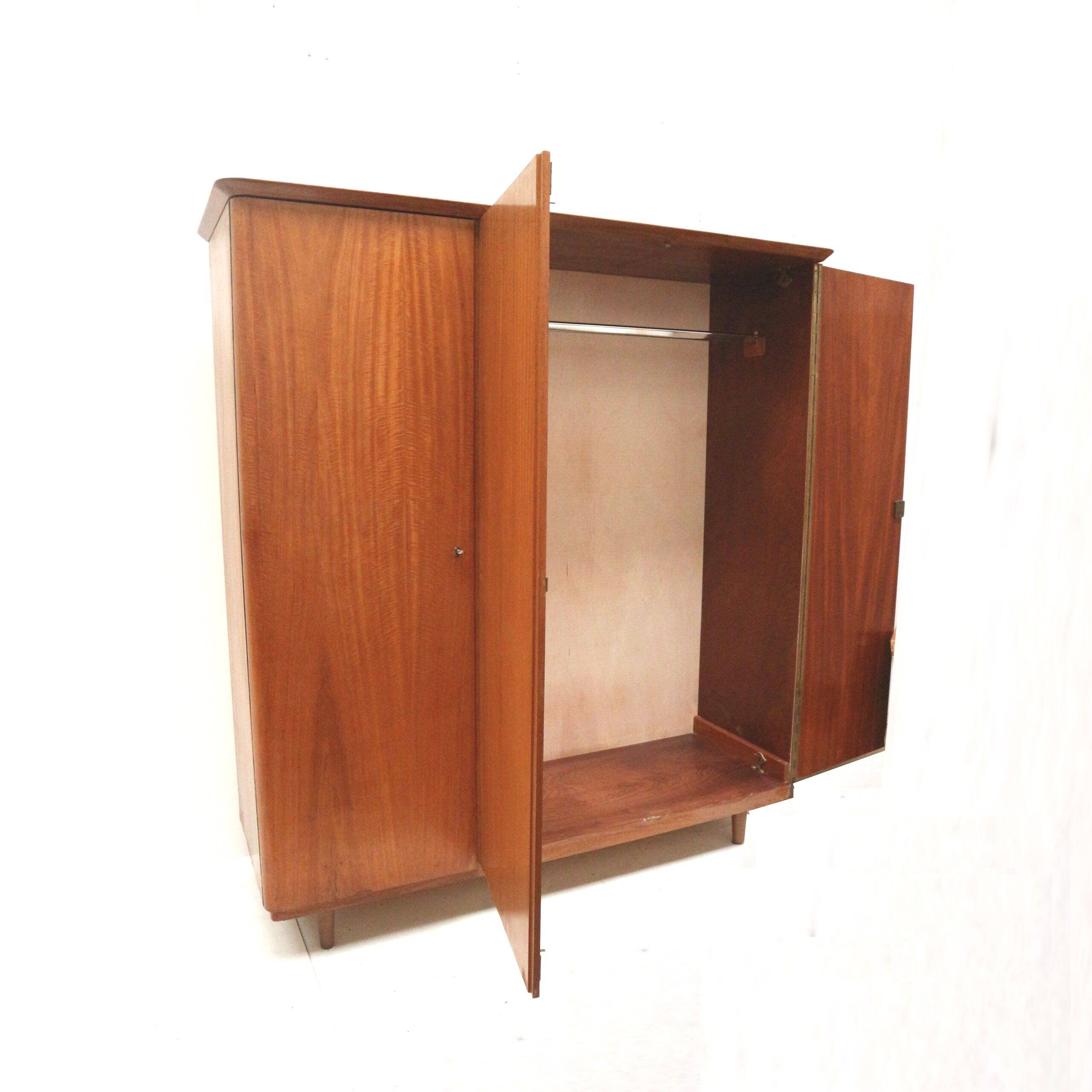 Vintage 3-door wardrobe from the 60s/70s