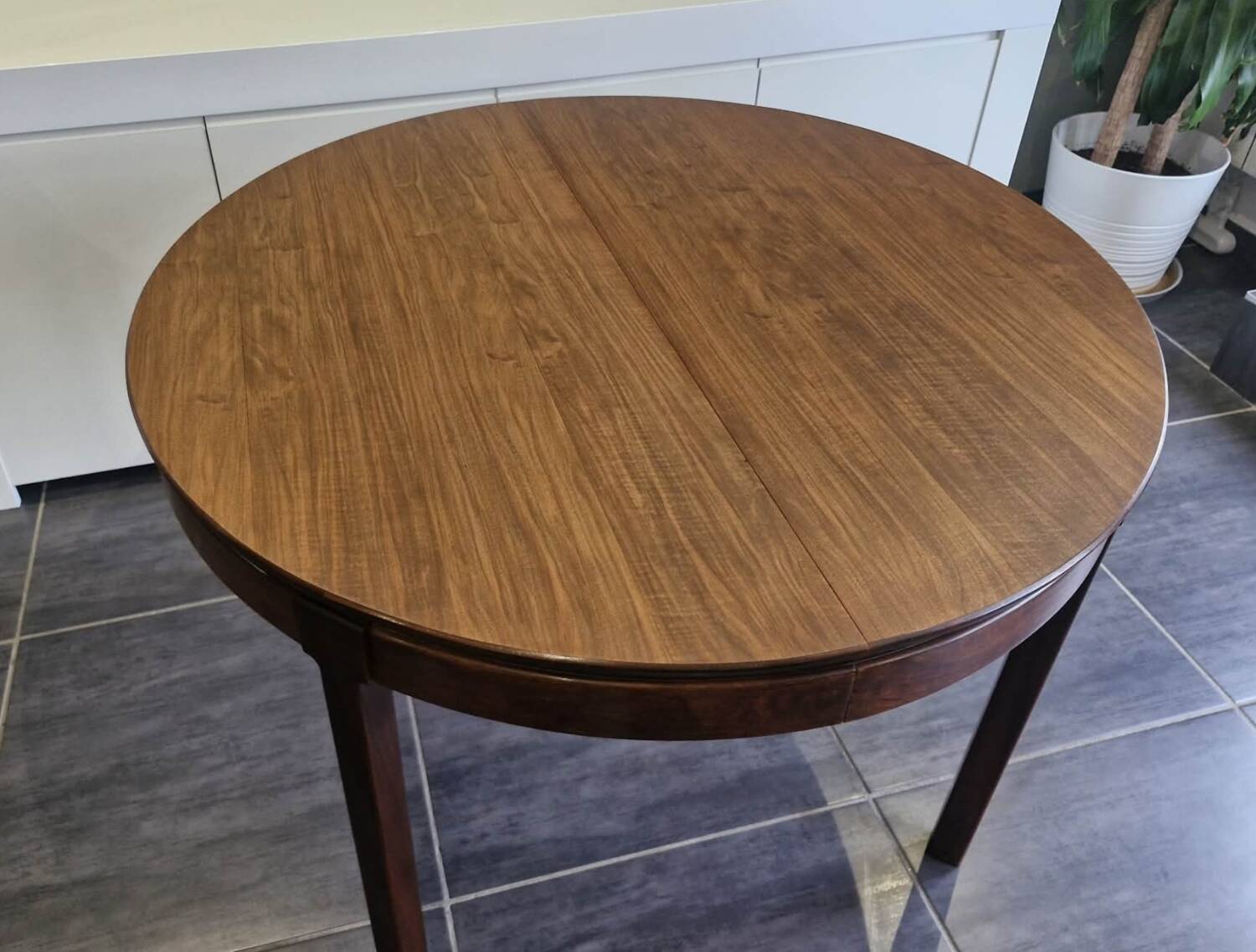 Scandinavian extendable teak table, 1970s