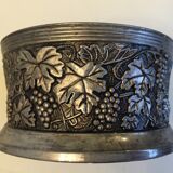 Silver metal bottle mat