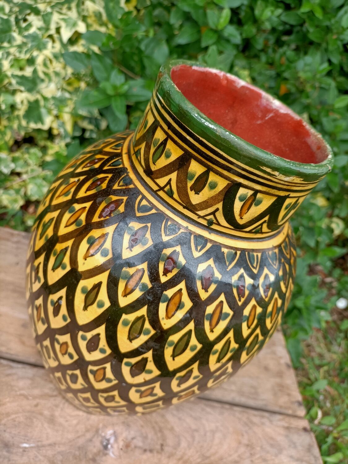 Retro ceramic vase