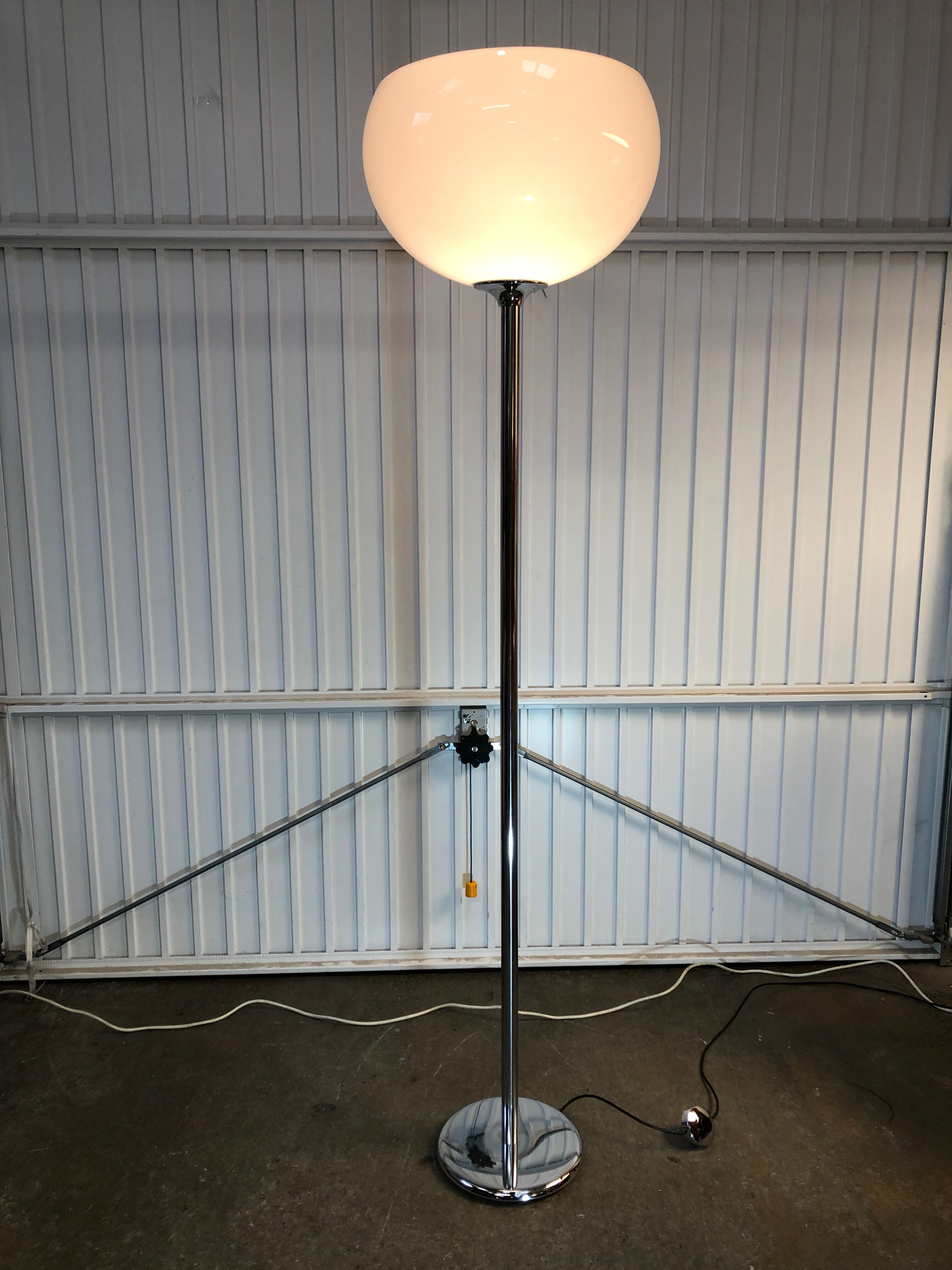 floor lamp design 70s for guzzini