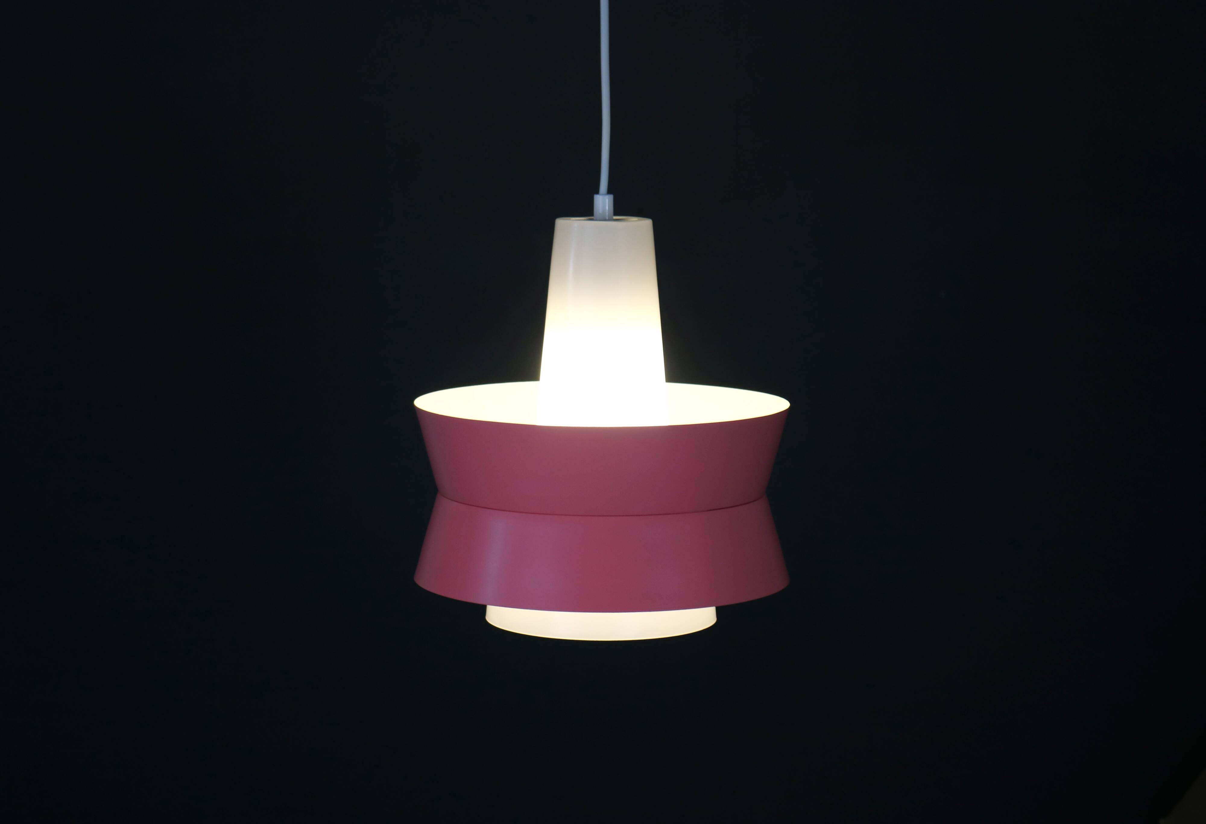 Superbe plafonnier danois rose restauré *** Design danois *** unique *** Danemark années 1970