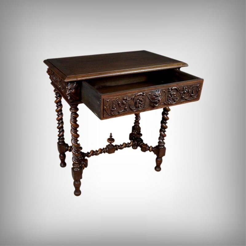 Small walnut desk, Henri II style – late 19th century