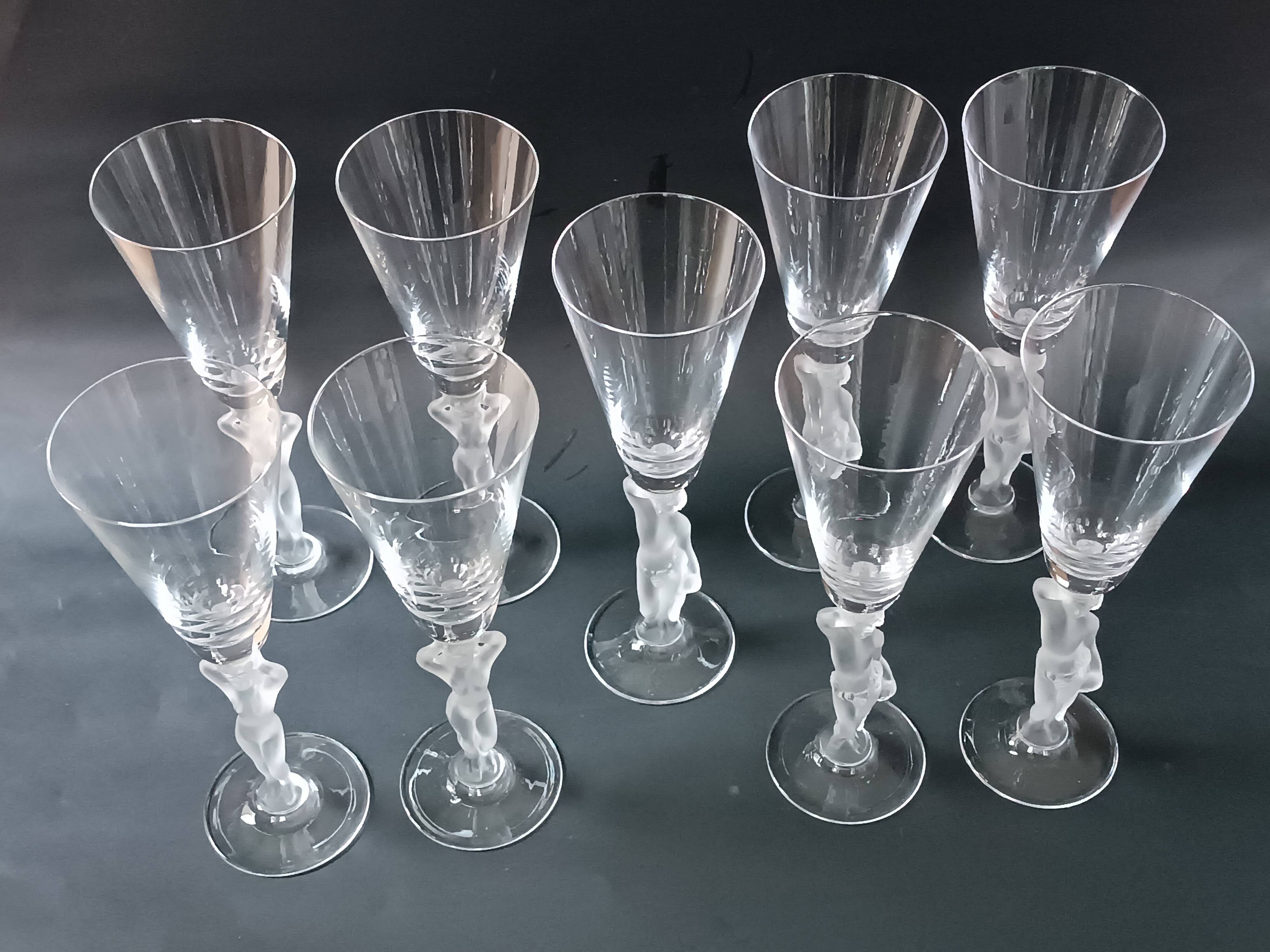Set of 9 crystal flutes with Venus and Bacchus foot, Vannes and Bayel