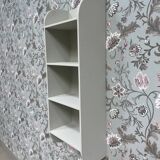 70s vertical shelf to hang