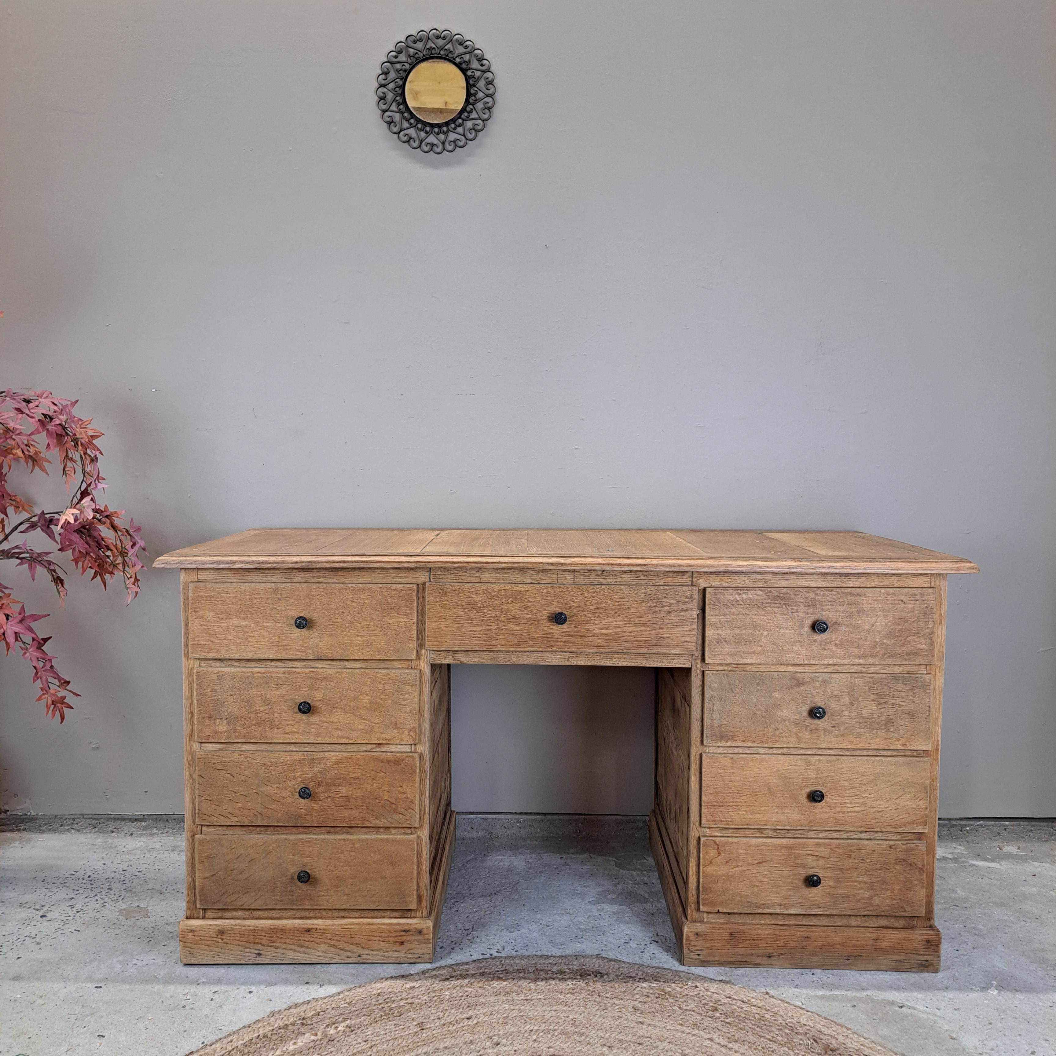 Bureau en chëne