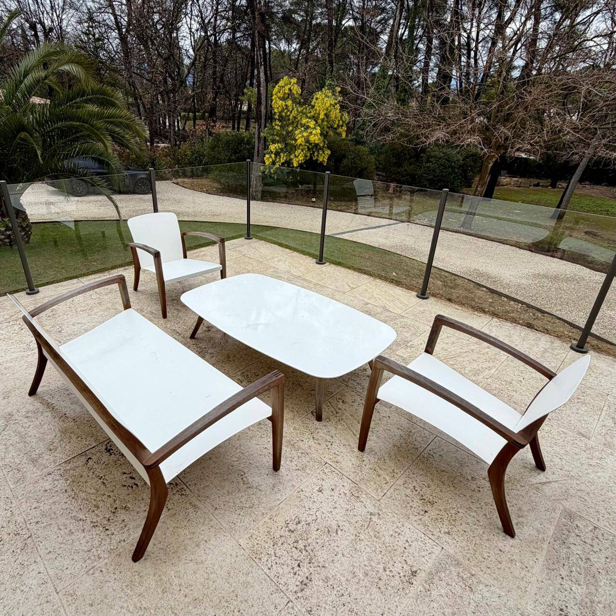 Royal Botania garden furniture – teak & white metal