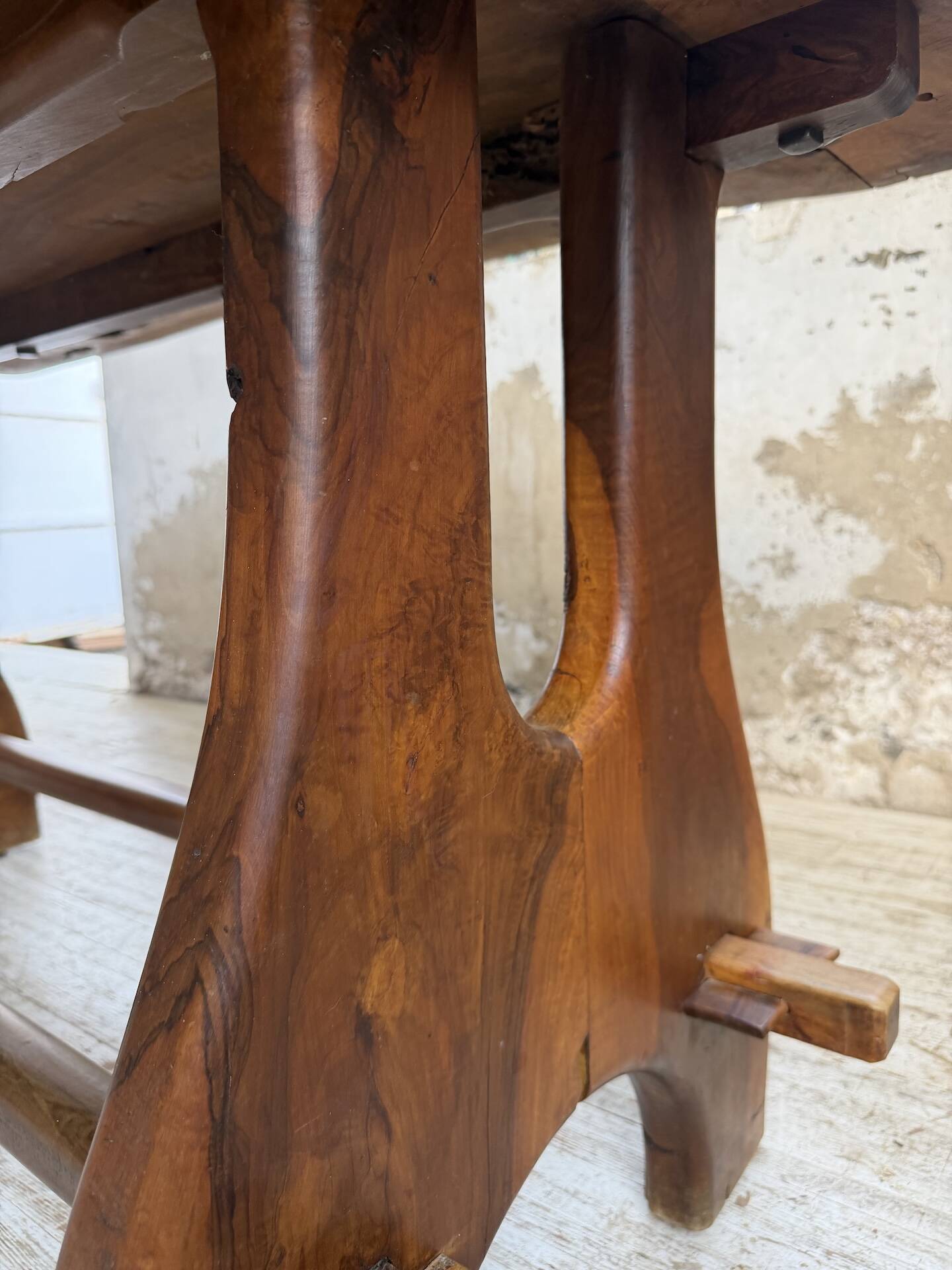 Dining table in solid olive wood Maison Skela 1960