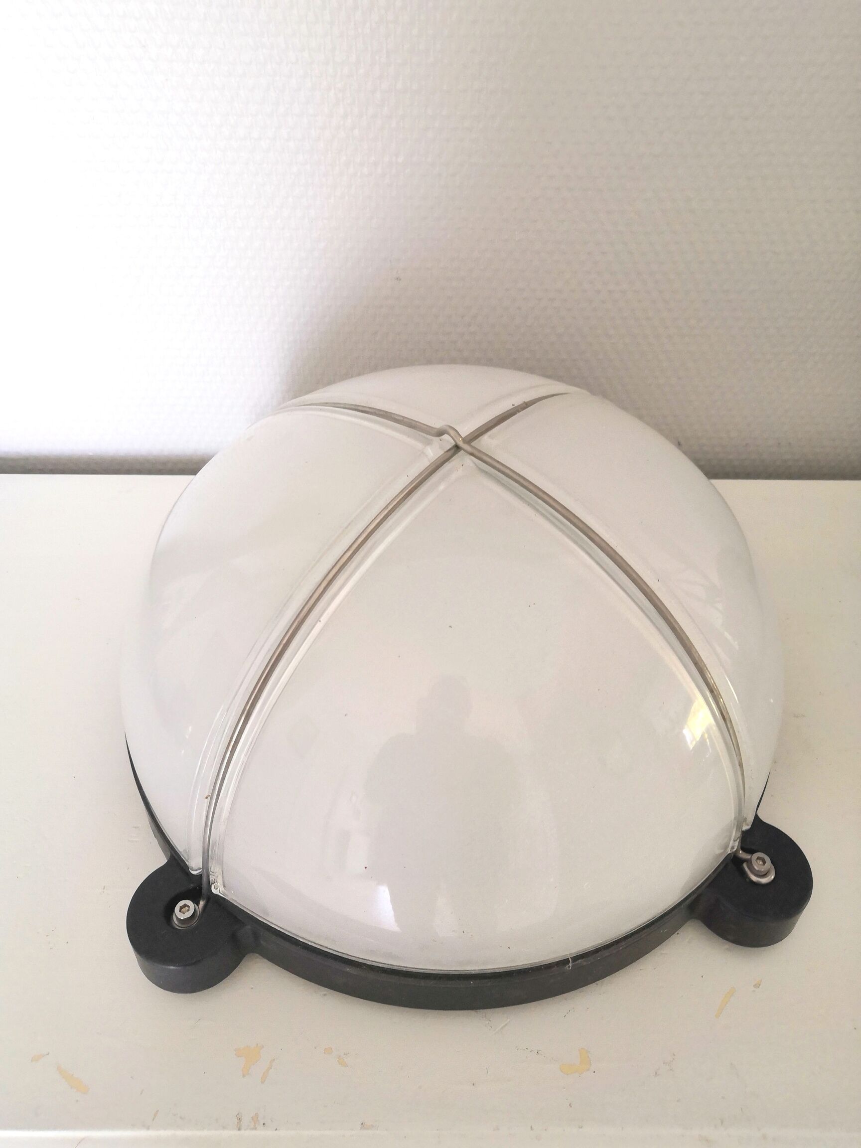 Outdoor wall lamp vintage porthole design Artemide