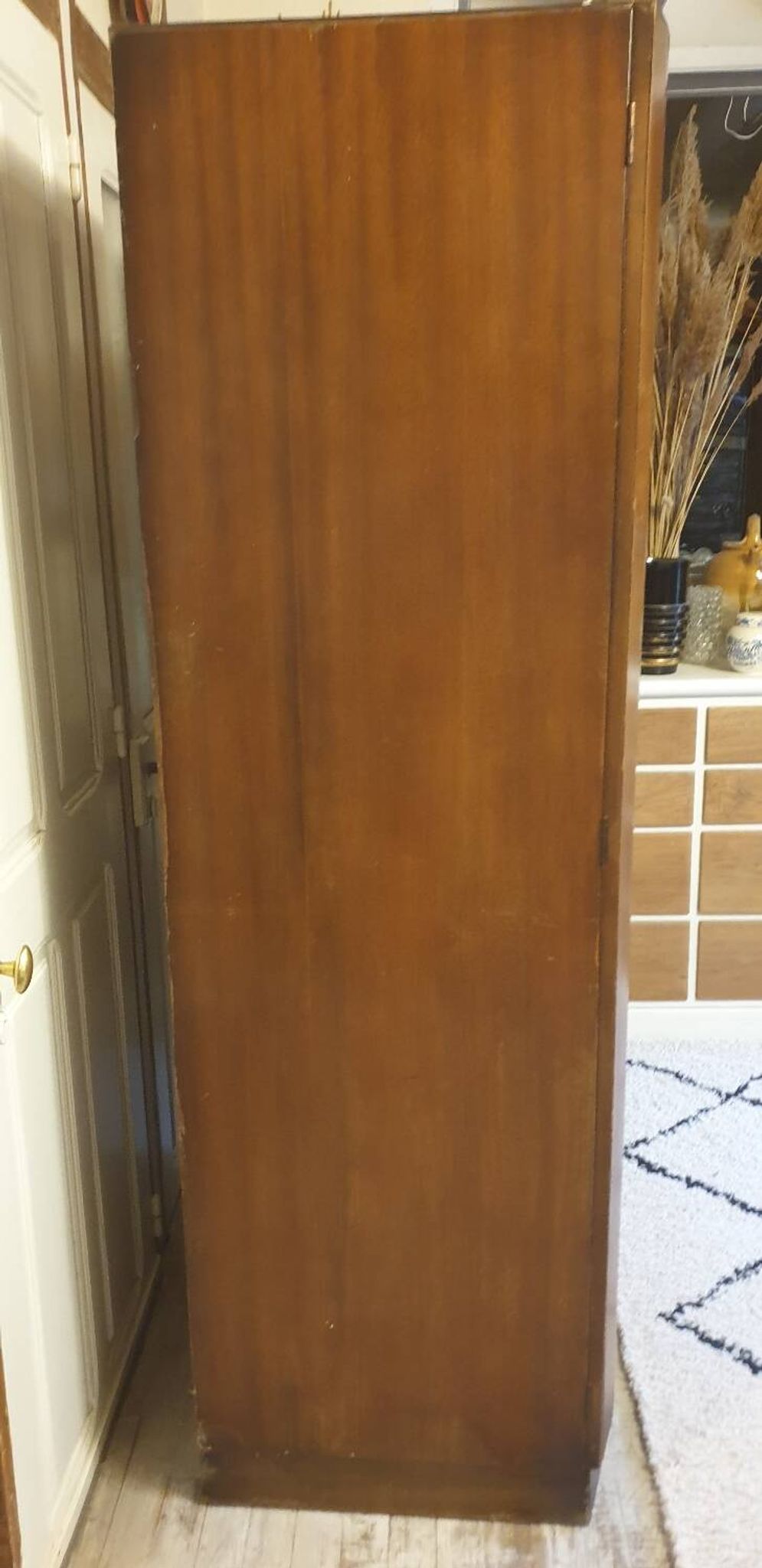 Shrager English Wardrobe