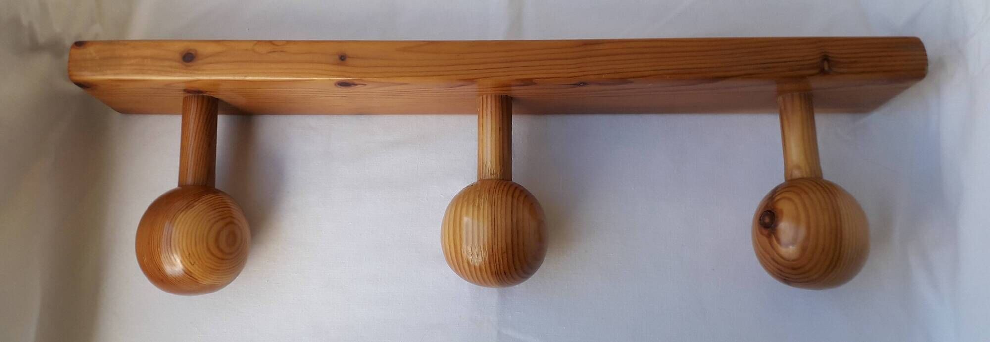 Portemanteau en bois pin