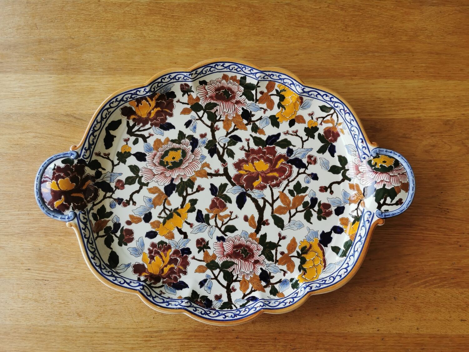 Peony dish earthenware from Gien