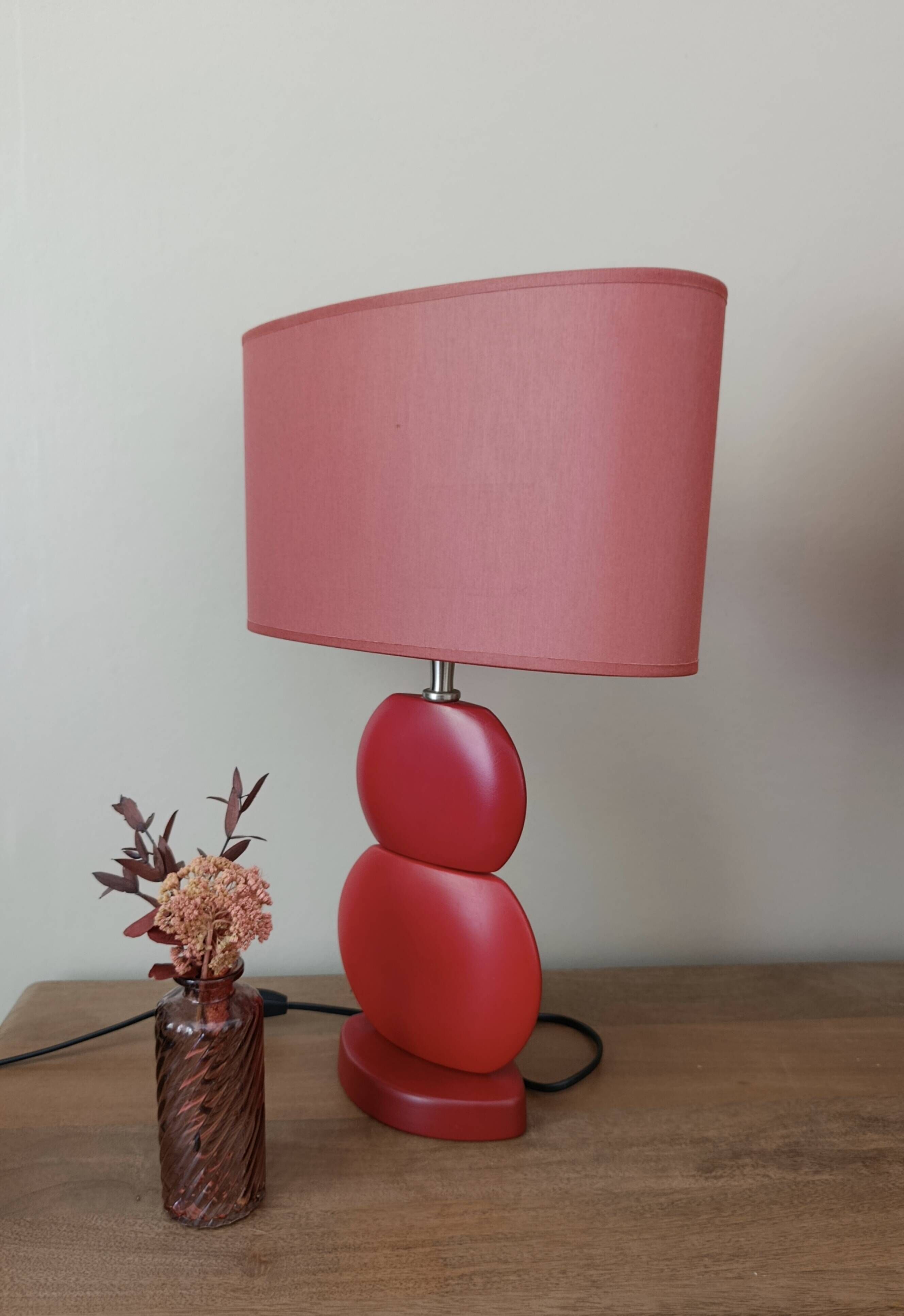 Modern red table lamp – Drimmer Edition (Neo-pop style | 70s/80s)
