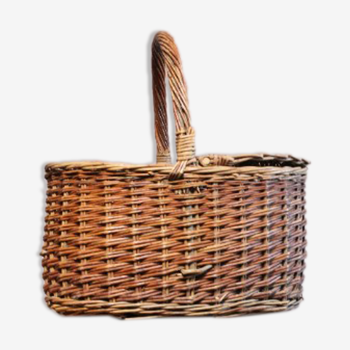 Large unique old French basket in rattan with handmade compartments of artisanal manufacture