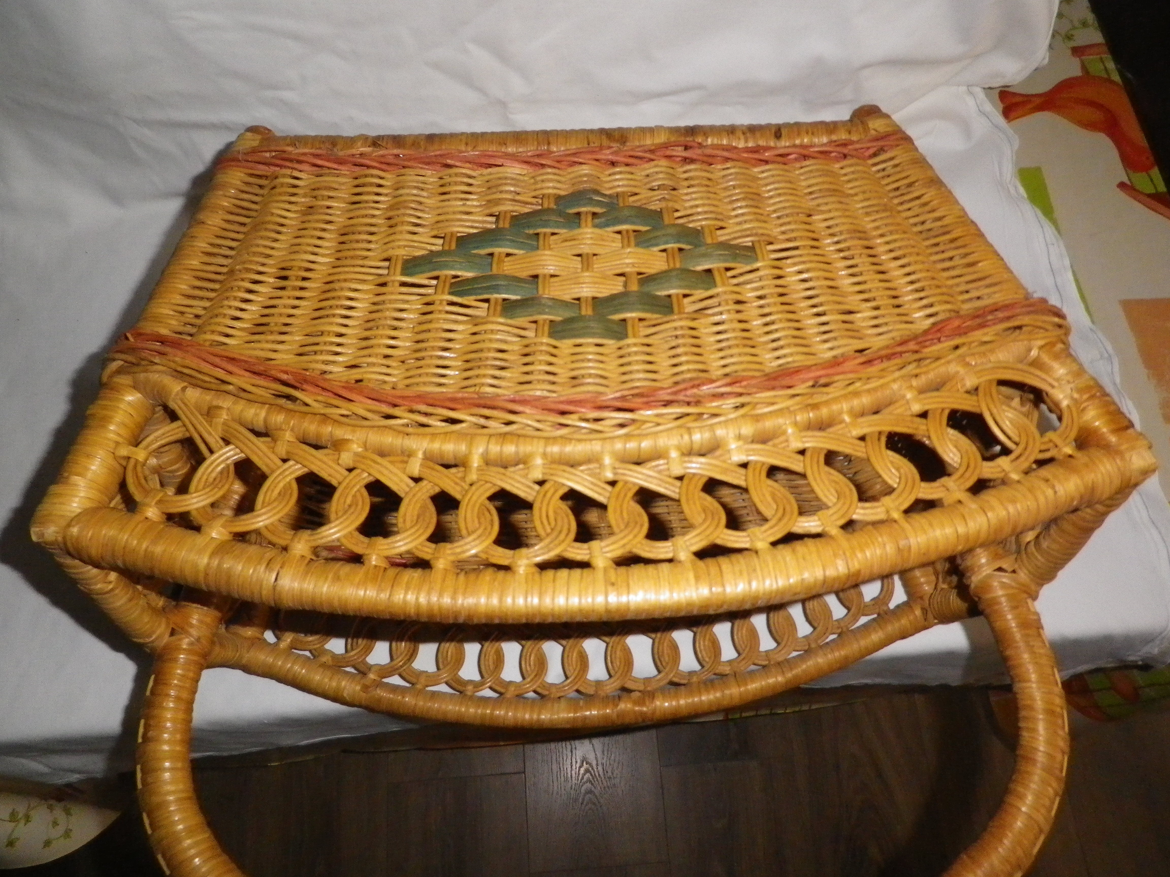 Rattan bamboo magazine holder