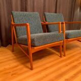 A pair of Wilhelm Knoll, Knoll Antimott armchairs, 1960s.
