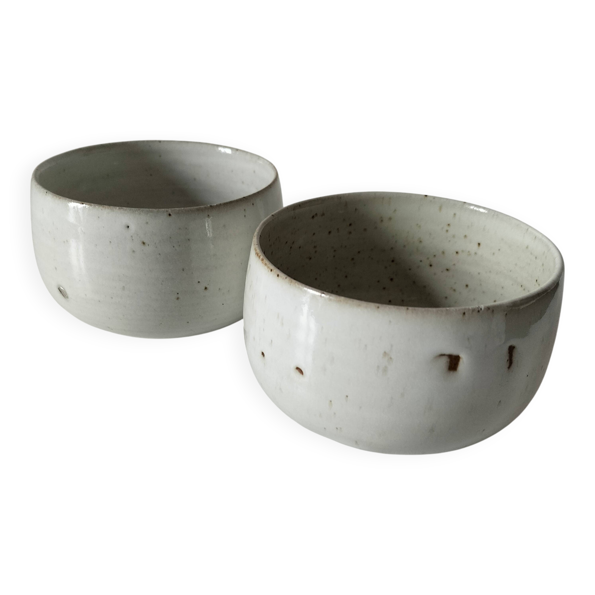 Two stoneware bowls Atelier Hurtault Puisaye Burgundy