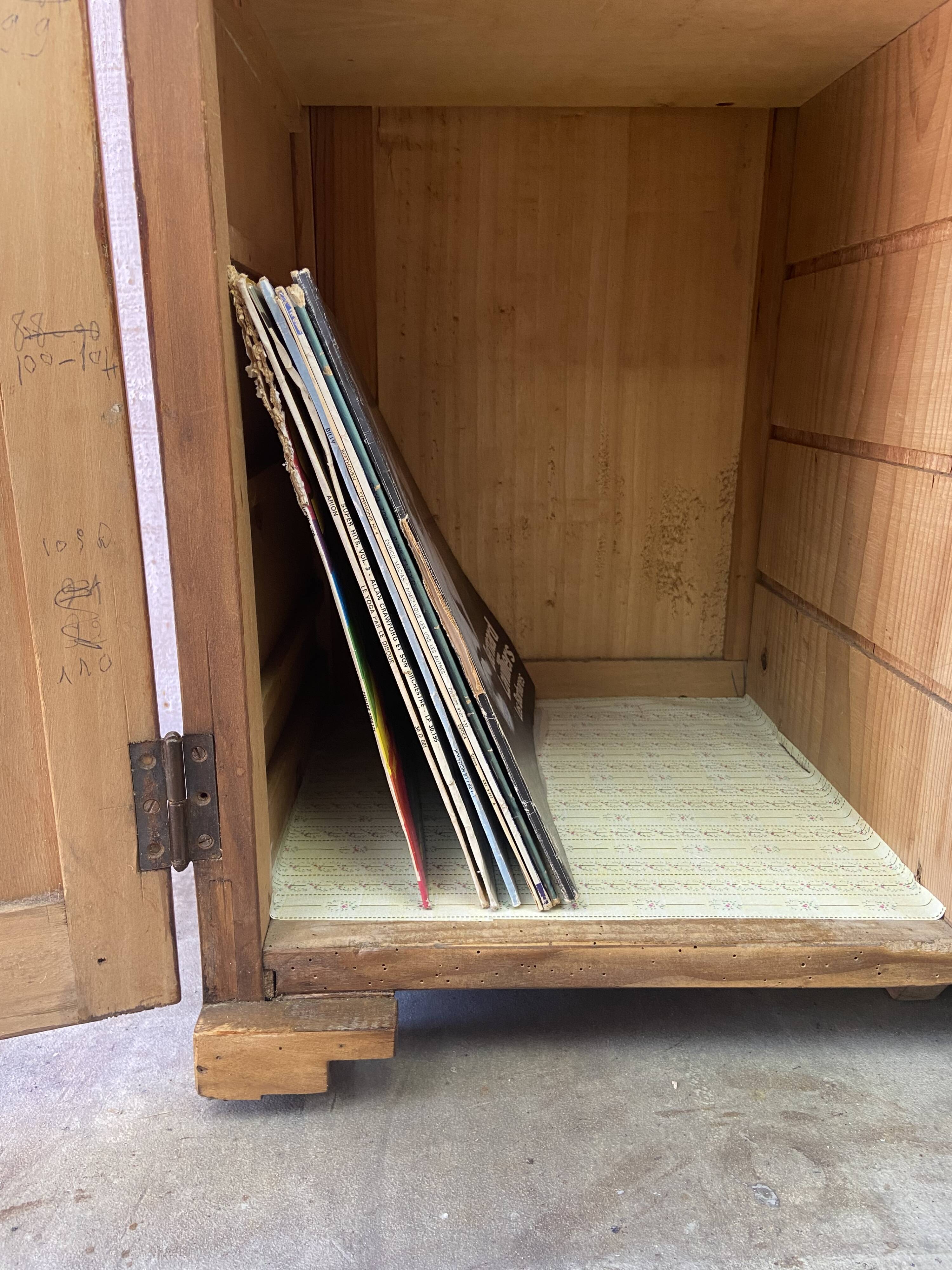 Vintage Parisian wardrobe