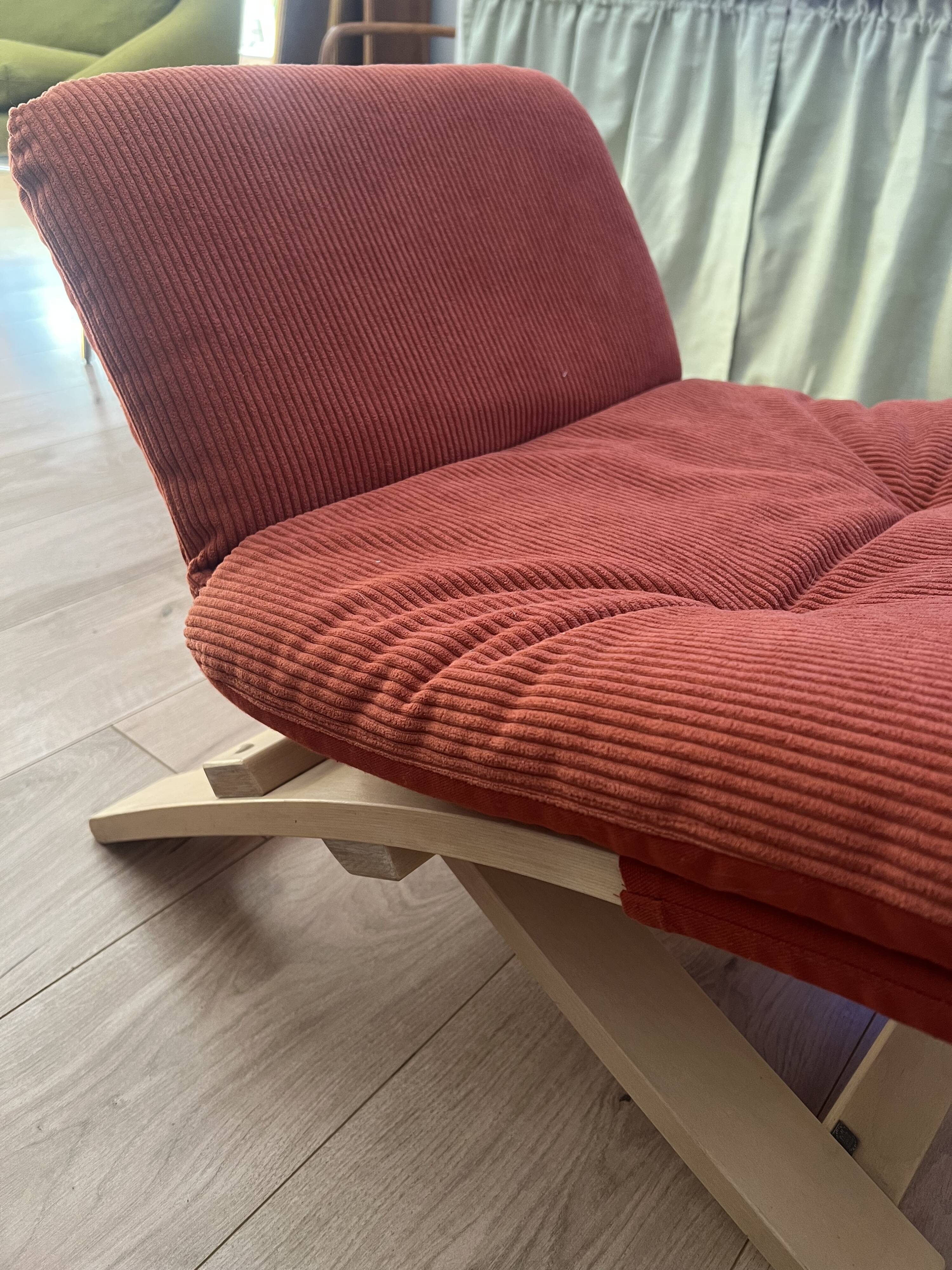Kroken armchair