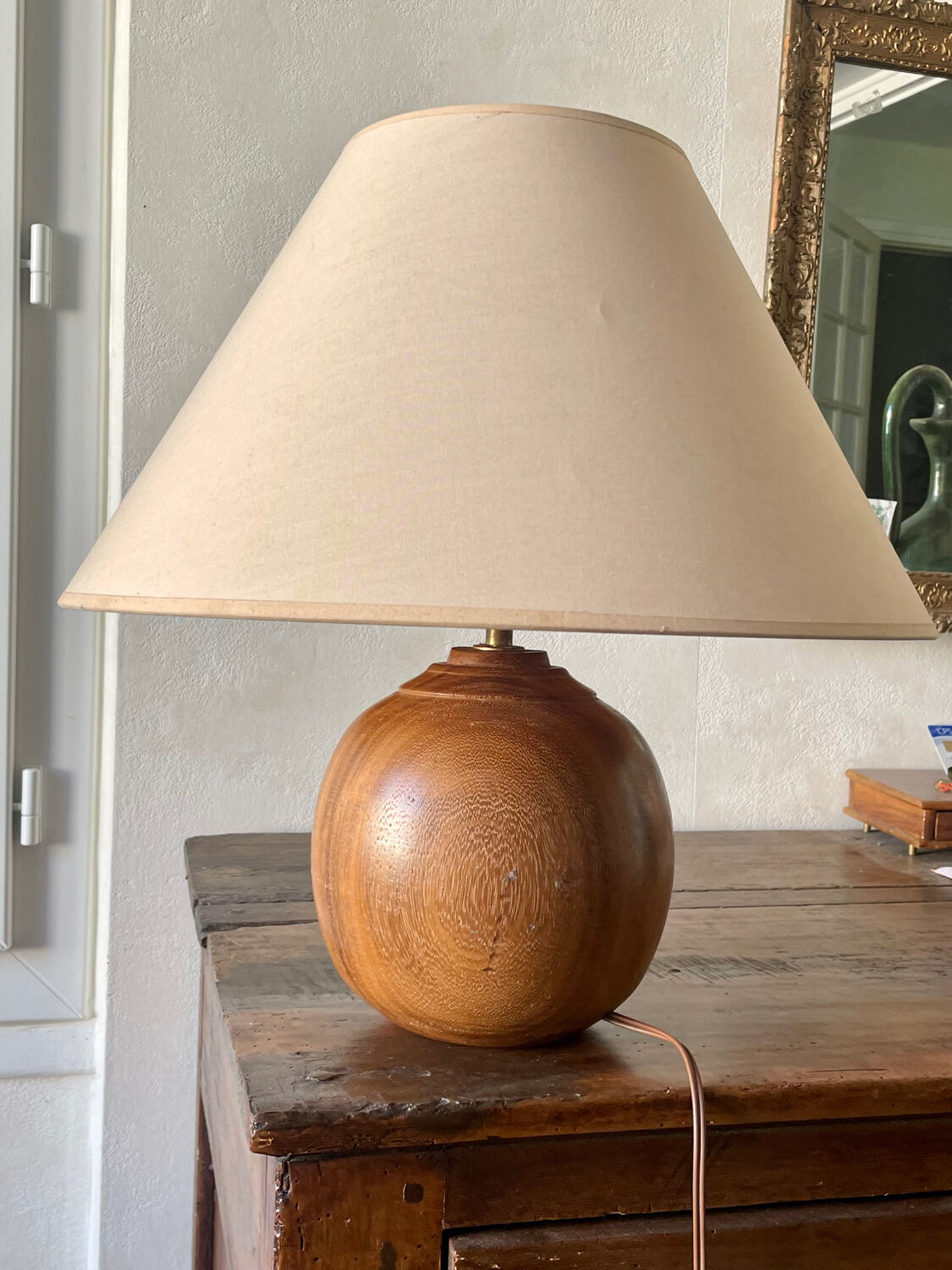 Carved solid wood lamp, vintage Art Deco 1930