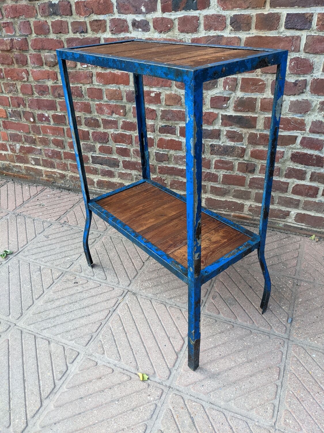Industrial console
