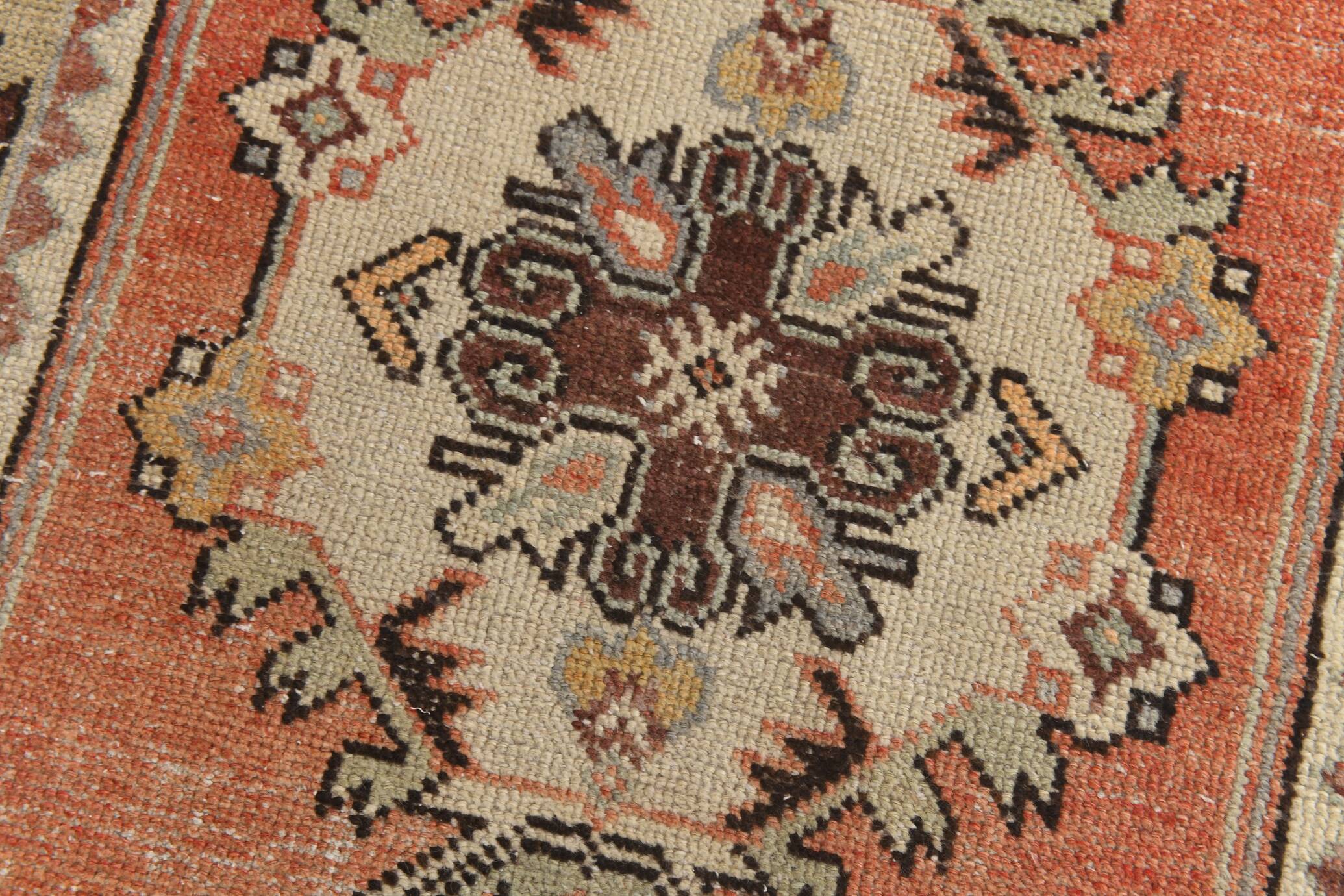 Persian Runner Rug, 91x305Cm