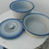 Two stackable salad bowls with a sleet lid