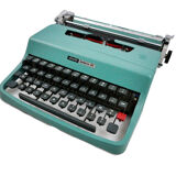 Olivetti Lettera 32 blue typewriter
